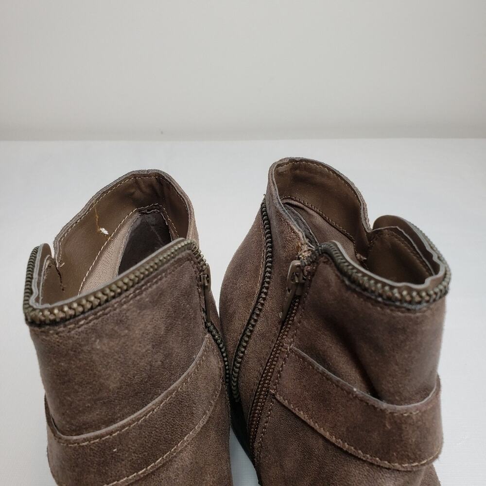 American Rag Milly Bootie - Picture 5 of 8